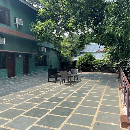 Riverside By Aahma Garjia Exterior photo