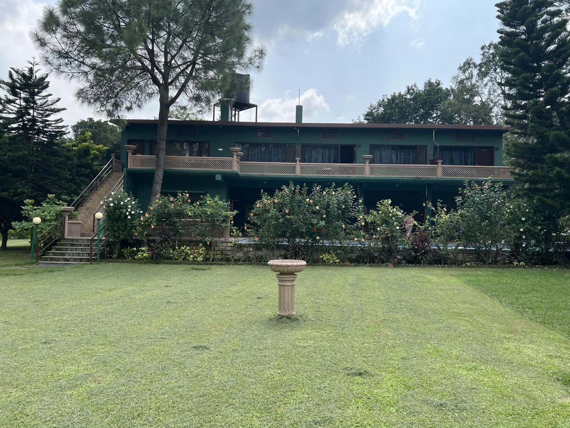 Riverside By Aahma Garjia Exterior photo